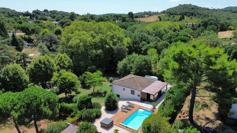 Maison impeccable de 3 chambres avec piscine – Un véritable havre de paix à seulement 10 minutes de Carcassonne